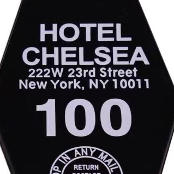 Hotel Chelsea Key Chain Gift Keychain Black White Present Gift Key Fob - Picture 2 of 3